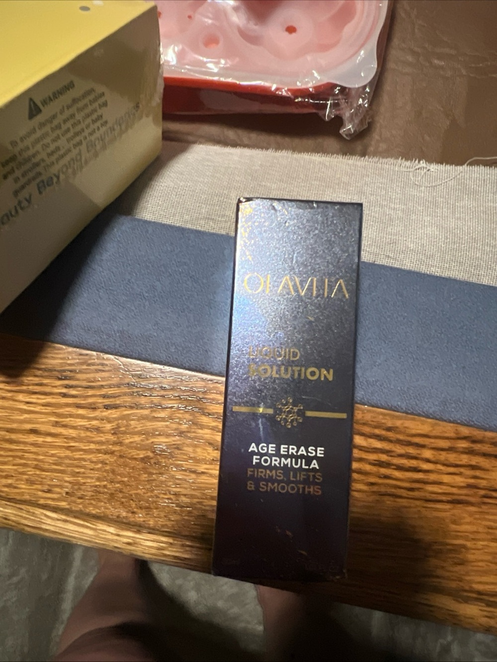 Olaylia Age Erase Formula Liquid Solution - Navy & Gold Box